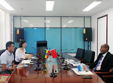 Группа строительных материалов "Сино  посетили посольство Федеративной Демократической Республики Эфиопия в Китае